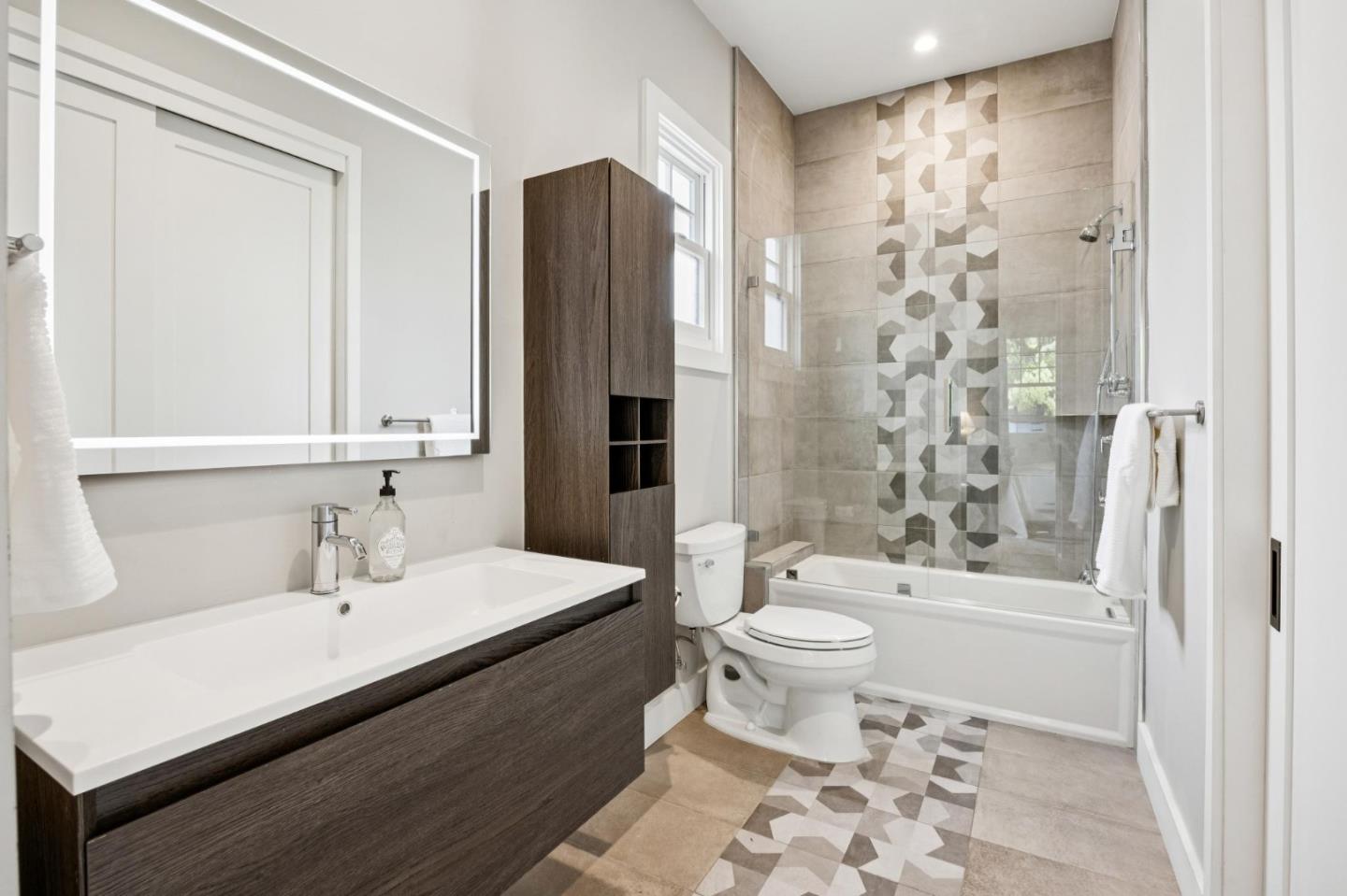 Detail Gallery Image 51 of 99 For 16988 Kennedy Rd, Los Gatos,  CA 95032 - 4 Beds | 4/1 Baths