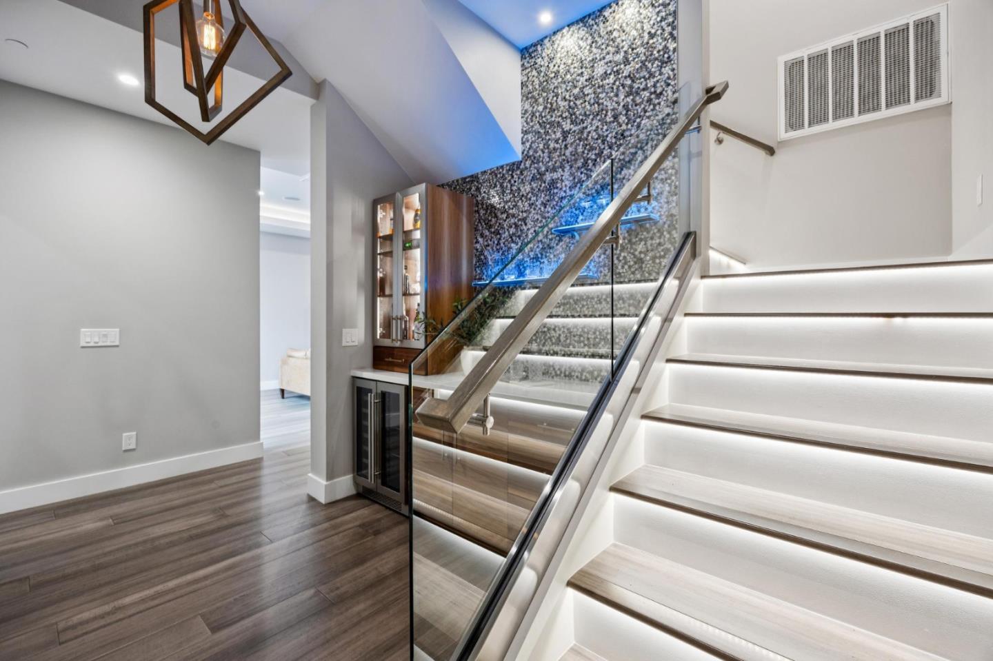 Detail Gallery Image 54 of 99 For 16988 Kennedy Rd, Los Gatos,  CA 95032 - 4 Beds | 4/1 Baths