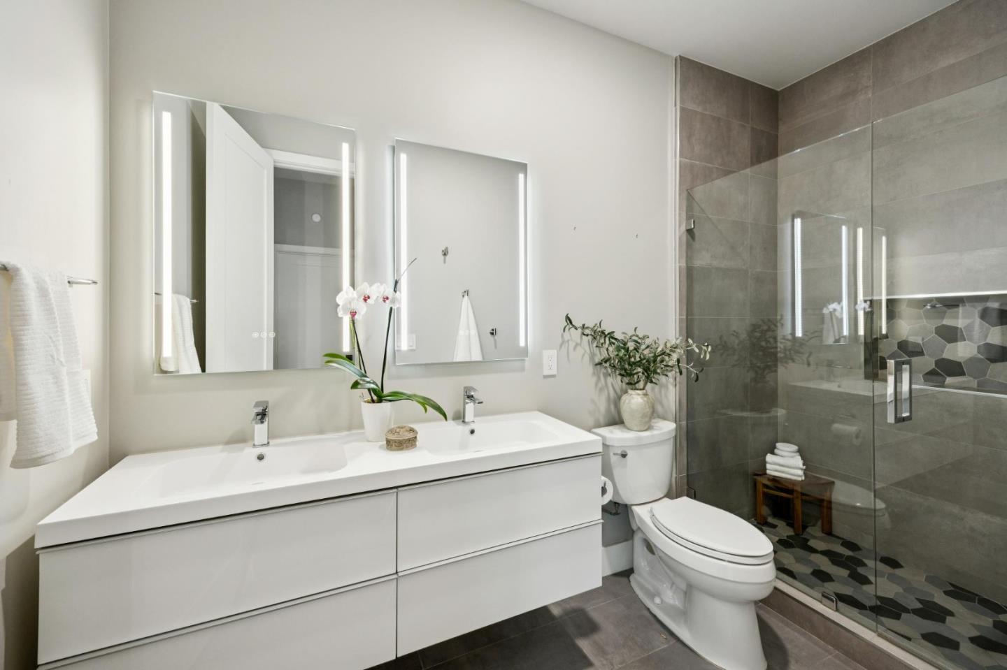 Detail Gallery Image 67 of 99 For 16988 Kennedy Rd, Los Gatos,  CA 95032 - 4 Beds | 4/1 Baths