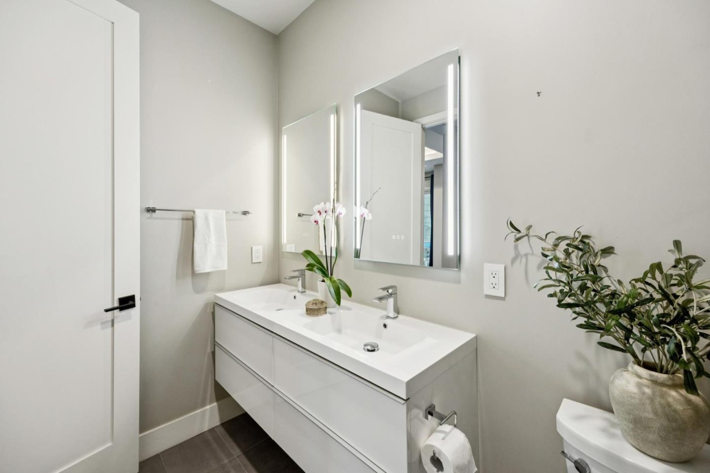 Detail Gallery Image 68 of 99 For 16988 Kennedy Rd, Los Gatos,  CA 95032 - 4 Beds | 4/1 Baths