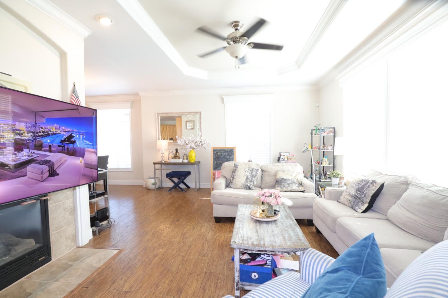 Detail Gallery Image 4 of 33 For 5450 Monterey Rd #182,  San Jose,  CA 95111 - 3 Beds | 2 Baths