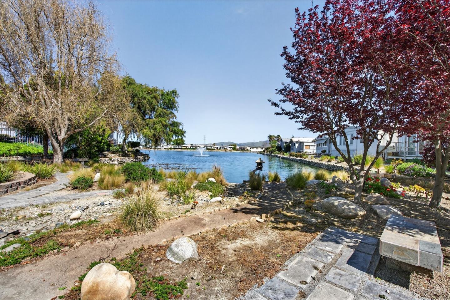 Detail Gallery Image 12 of 19 For 158 Kern St #10,  Salinas,  CA 93905 - 1 Beds | 1 Baths