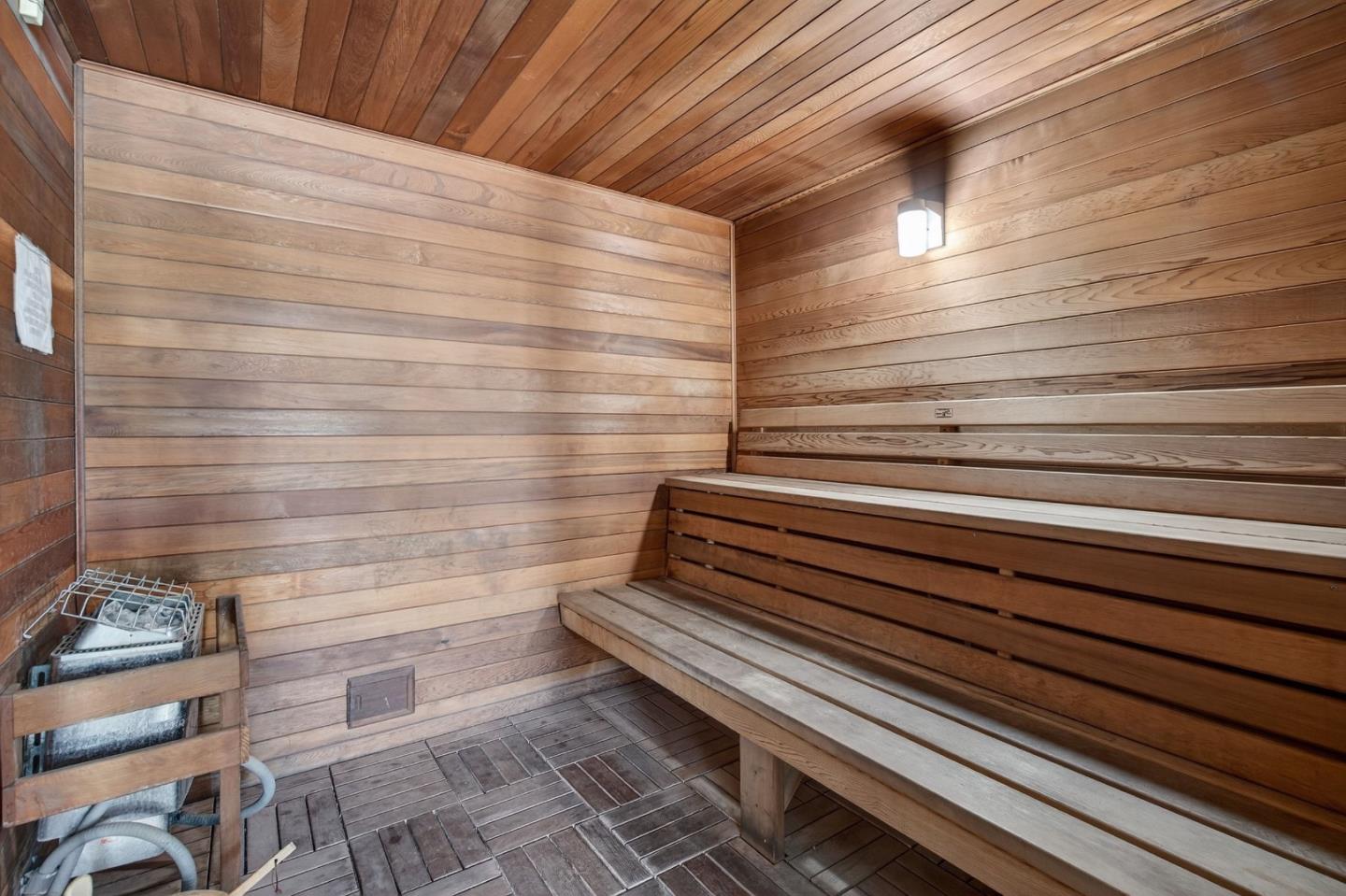 Detail Gallery Image 16 of 19 For 158 Kern St #10,  Salinas,  CA 93905 - 1 Beds | 1 Baths