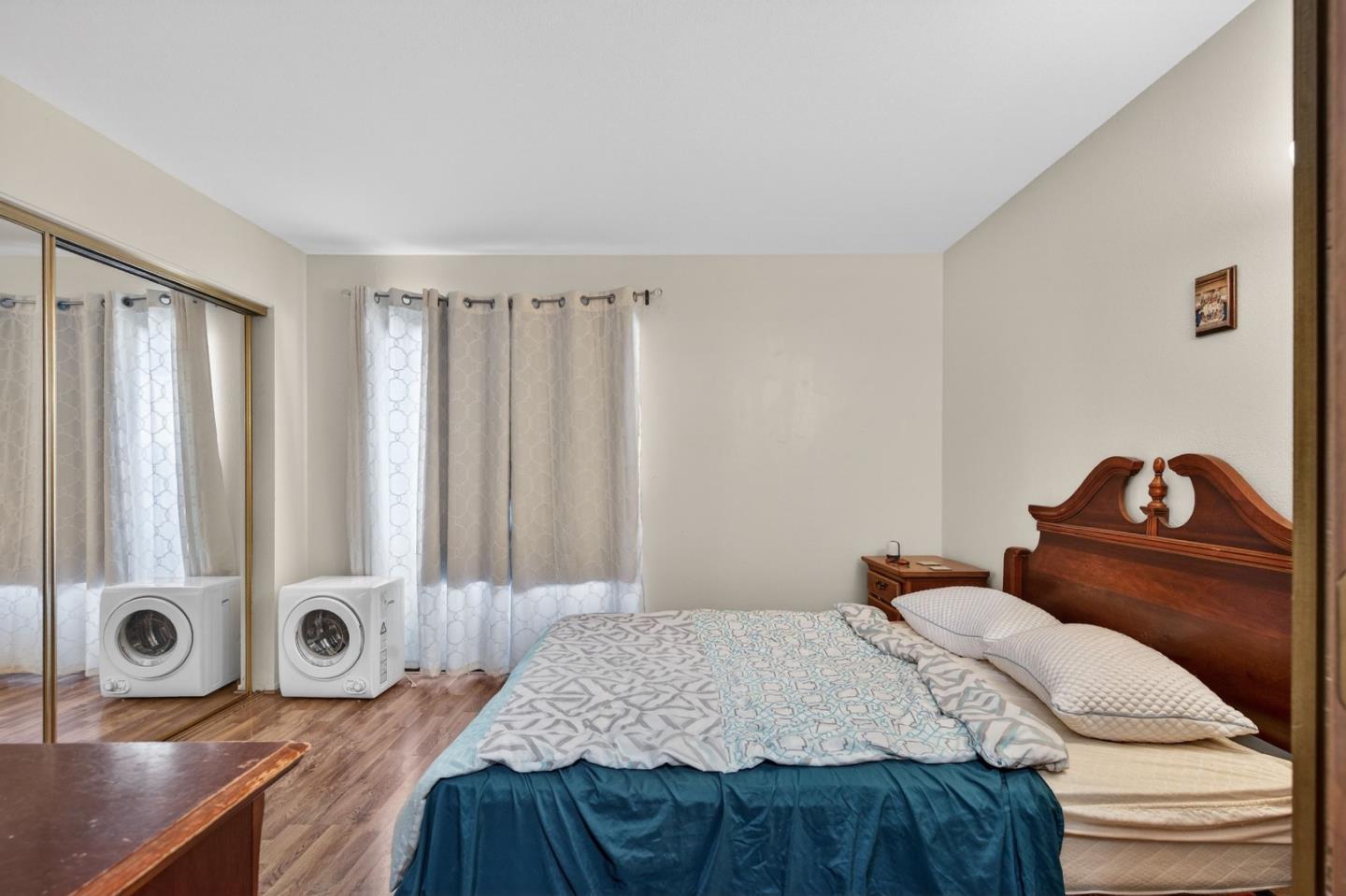 Detail Gallery Image 9 of 19 For 158 Kern St #10,  Salinas,  CA 93905 - 1 Beds | 1 Baths