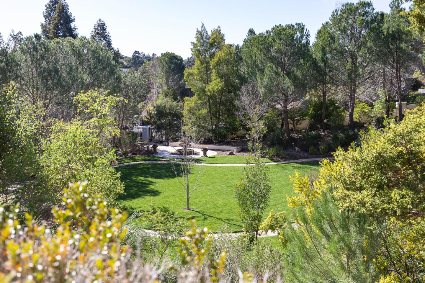 Detail Gallery Image 118 of 120 For 15 Boroughwood Pl, Hillsborough,  CA 94010 - 6 Beds | 7/2 Baths