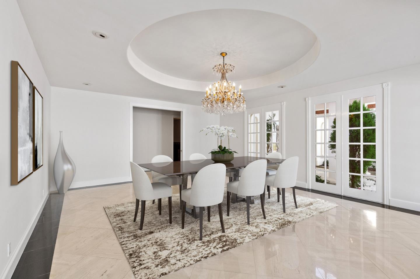 Detail Gallery Image 21 of 120 For 15 Boroughwood Pl, Hillsborough,  CA 94010 - 6 Beds | 7/2 Baths