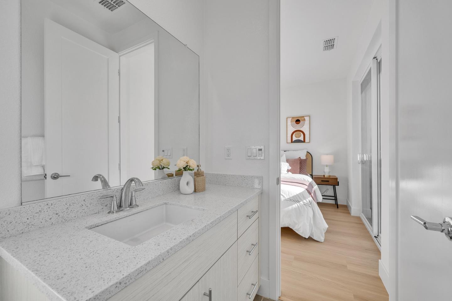 Detail Gallery Image 29 of 39 For 7922 Regional Cmn, Dublin,  CA 94568 - 2 Beds | 2/1 Baths