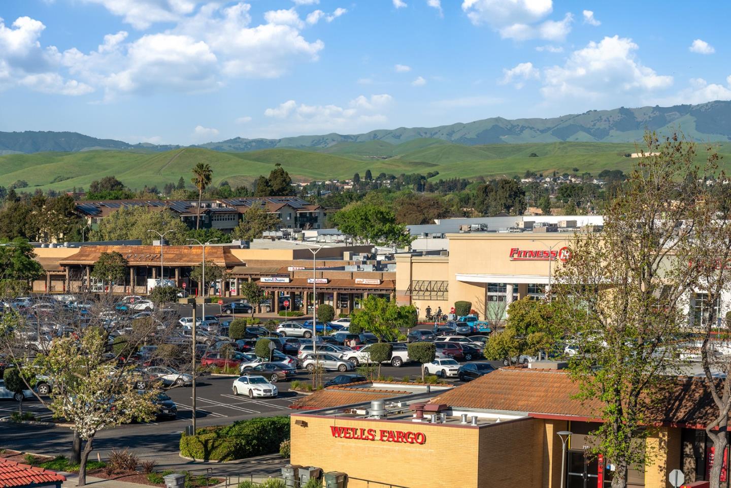 Detail Gallery Image 34 of 39 For 7922 Regional Cmn, Dublin,  CA 94568 - 2 Beds | 2/1 Baths