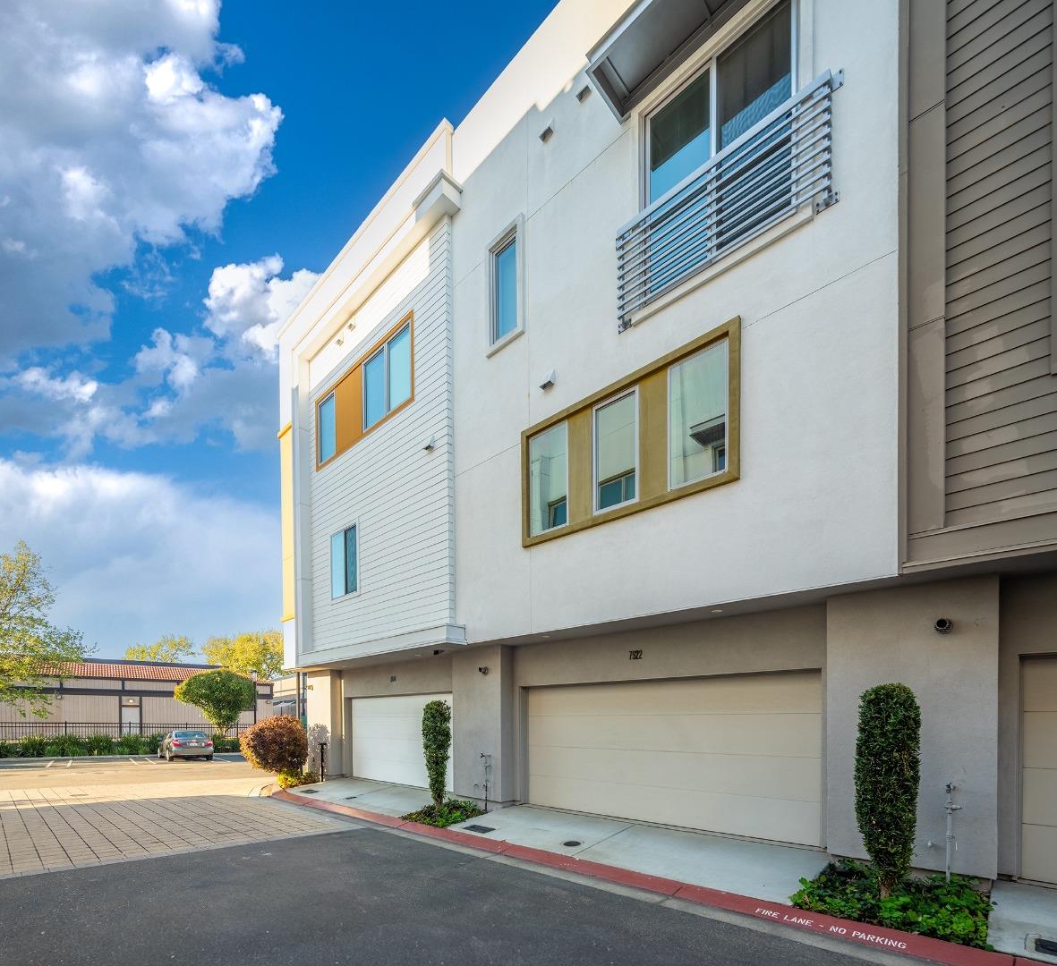 Detail Gallery Image 37 of 39 For 7922 Regional Cmn, Dublin,  CA 94568 - 2 Beds | 2/1 Baths