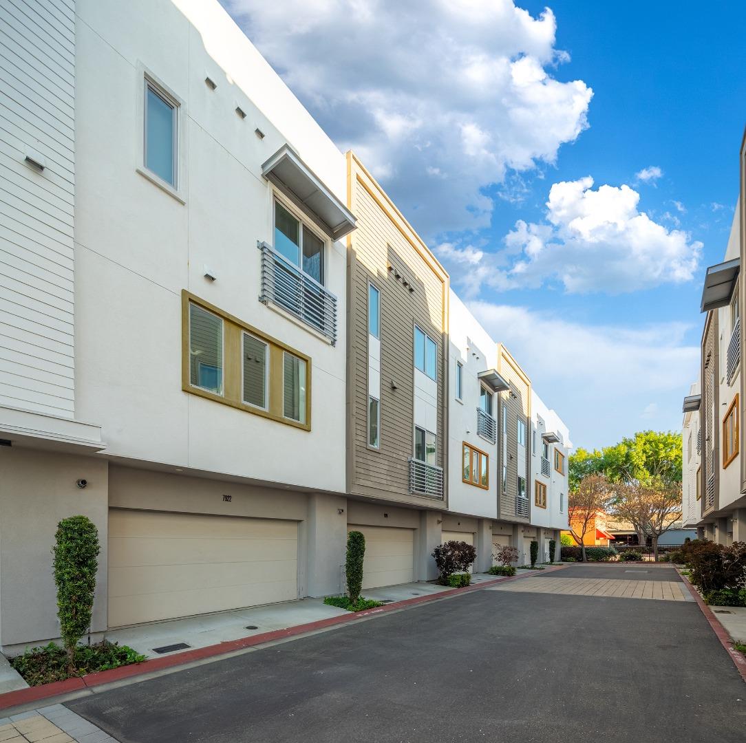 Detail Gallery Image 39 of 39 For 7922 Regional Cmn, Dublin,  CA 94568 - 2 Beds | 2/1 Baths