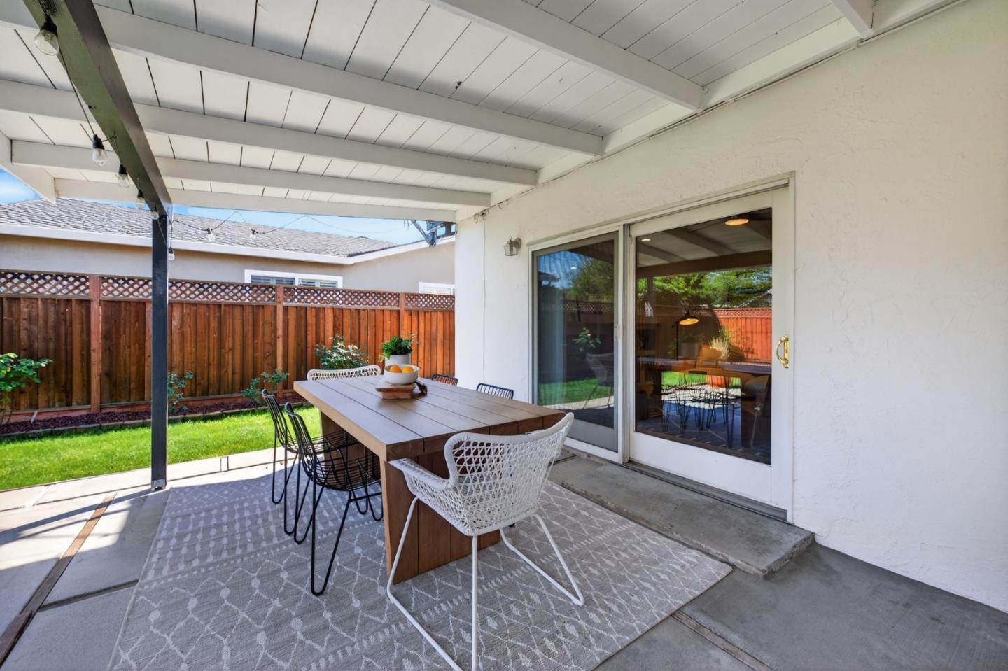 Detail Gallery Image 45 of 54 For 4012 Laurelglen Ct, San Jose,  CA 95118 - 3 Beds | 2 Baths