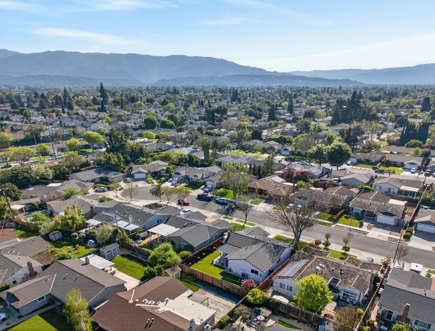 Detail Gallery Image 52 of 54 For 4012 Laurelglen Ct, San Jose,  CA 95118 - 3 Beds | 2 Baths