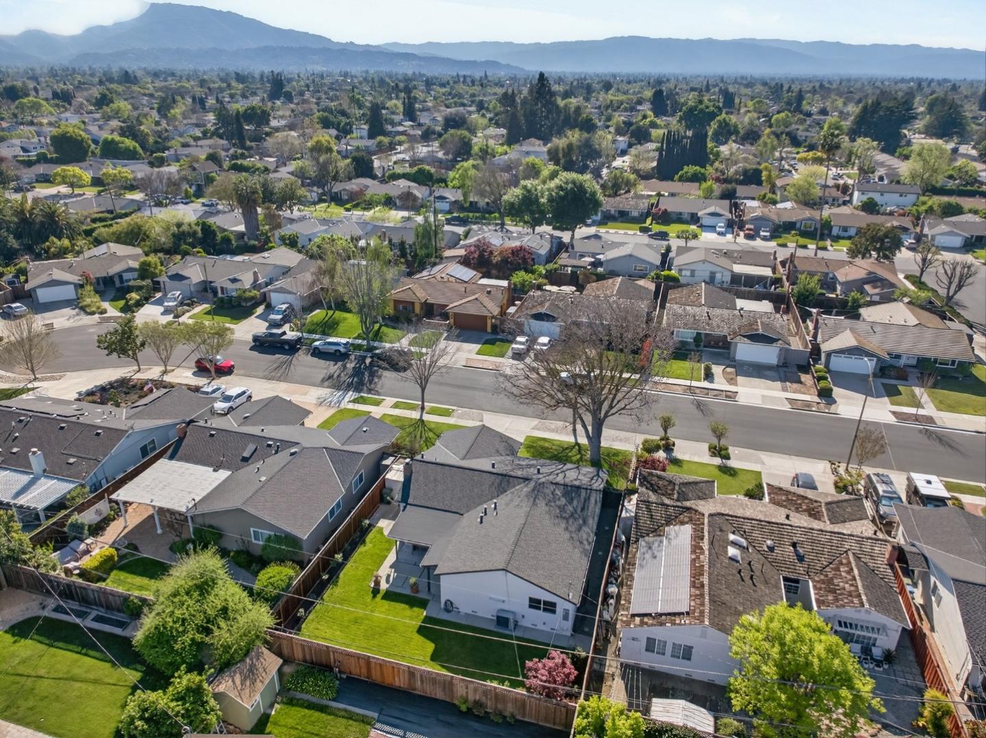 Detail Gallery Image 53 of 54 For 4012 Laurelglen Ct, San Jose,  CA 95118 - 3 Beds | 2 Baths