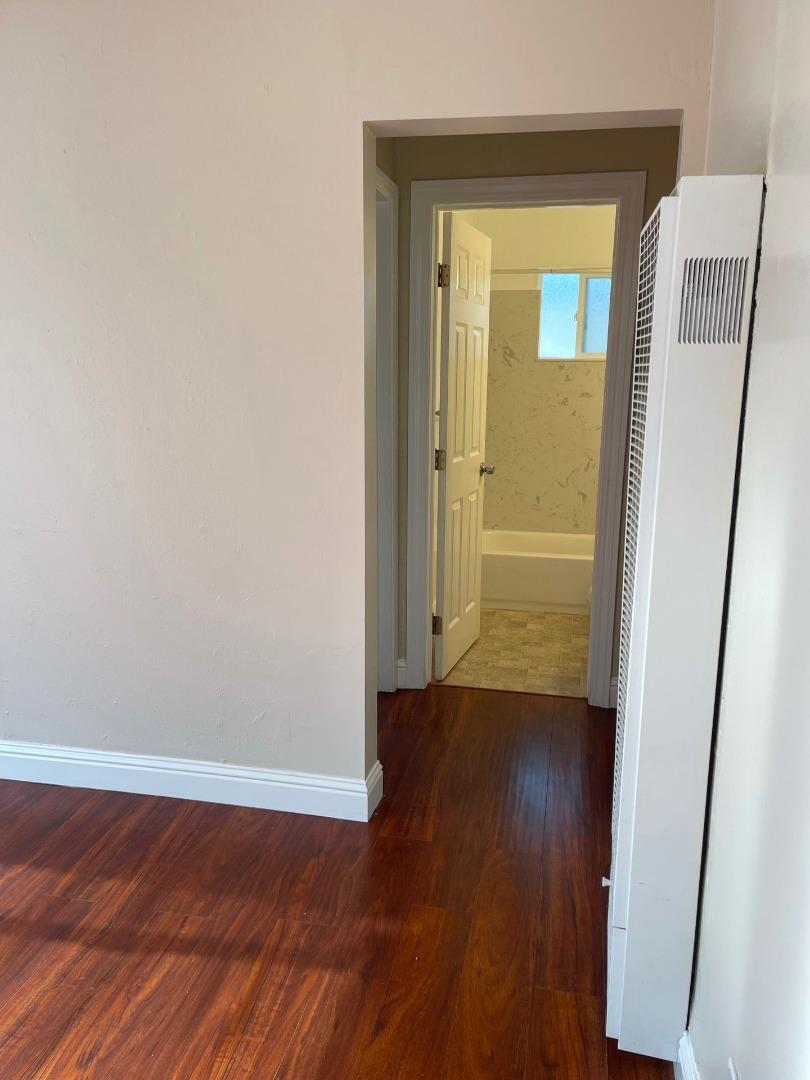 Detail Gallery Image 5 of 8 For 3085 William Ave, Redwood City,  CA 94063 - – Beds | – Baths