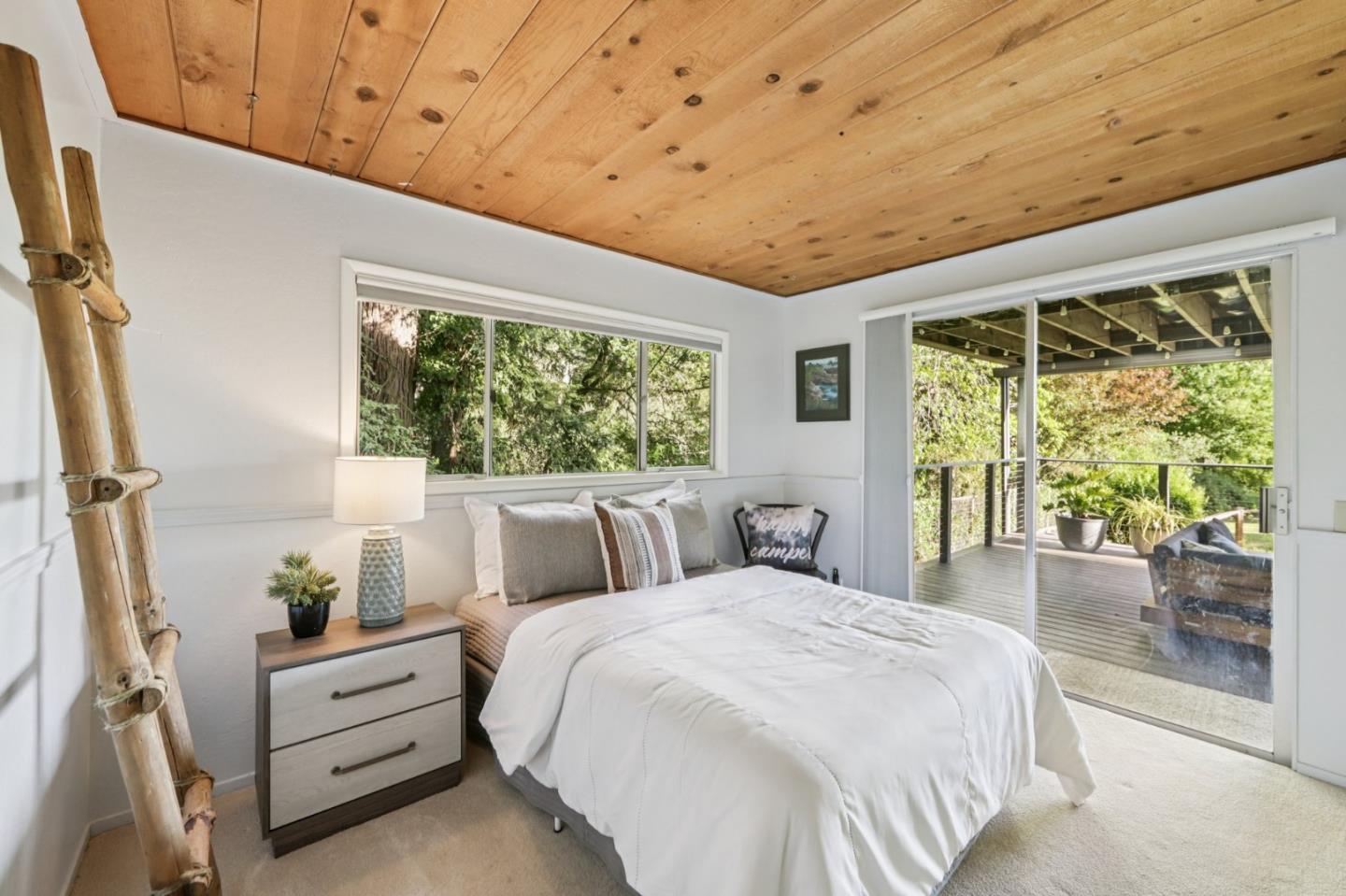 Detail Gallery Image 14 of 30 For 120 Bella Vista Ln, Watsonville,  CA 95076 - 4 Beds | 2/1 Baths