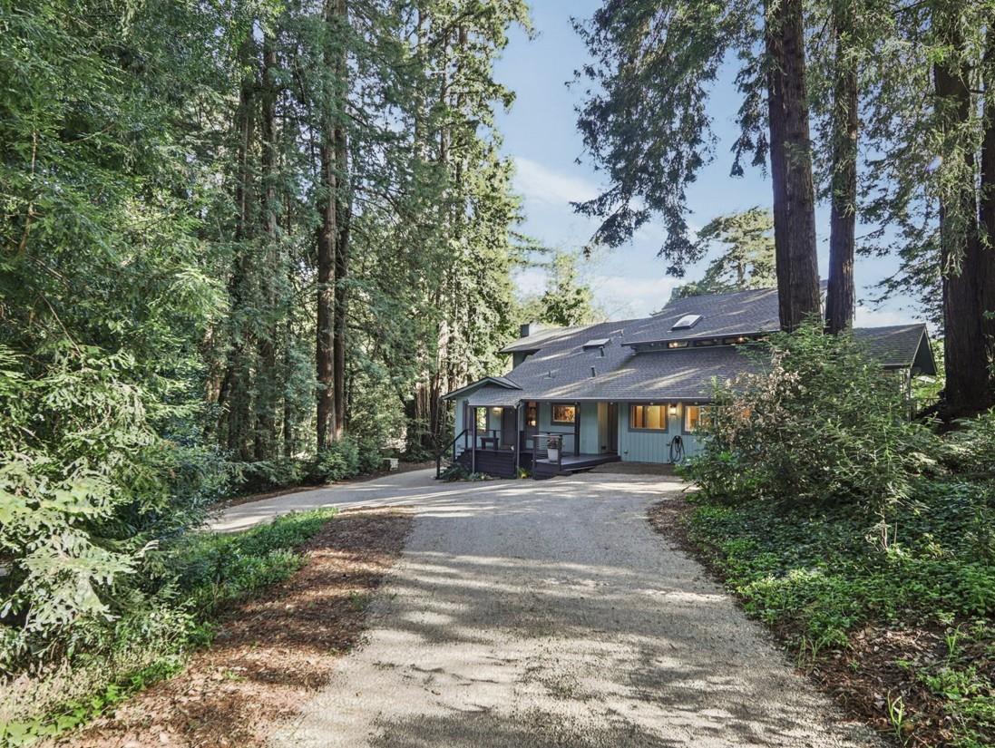 Detail Gallery Image 2 of 30 For 120 Bella Vista Ln, Watsonville,  CA 95076 - 4 Beds | 2/1 Baths