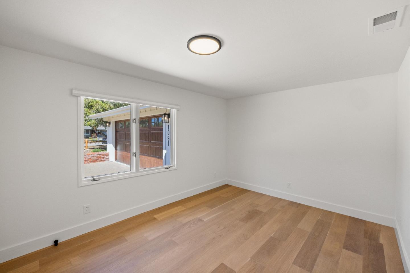 Detail Gallery Image 24 of 36 For 1091 Laurel Lane, Pebble Beach,  CA 93953 - 3 Beds | 2 Baths