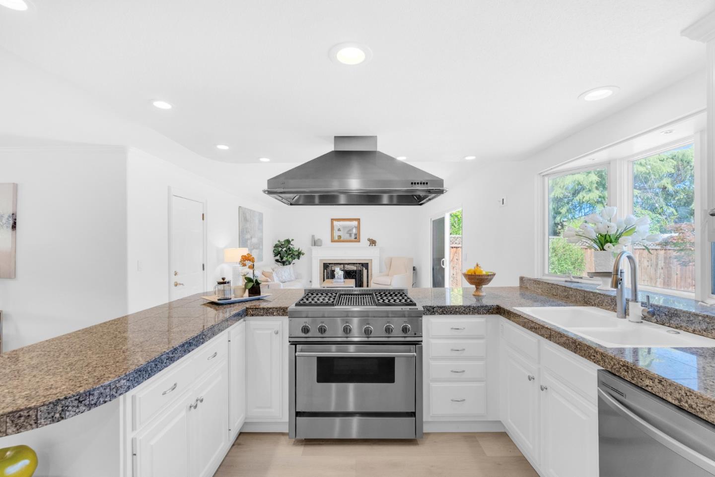 Detail Gallery Image 9 of 40 For 6332 Mcabee Rd, San Jose,  CA 95120 - 4 Beds | 2 Baths