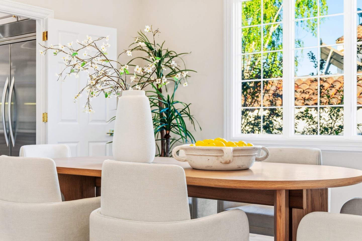 Detail Gallery Image 12 of 72 For 1466 Alvarado Ave, Burlingame,  CA 94010 - 3 Beds | 2/1 Baths