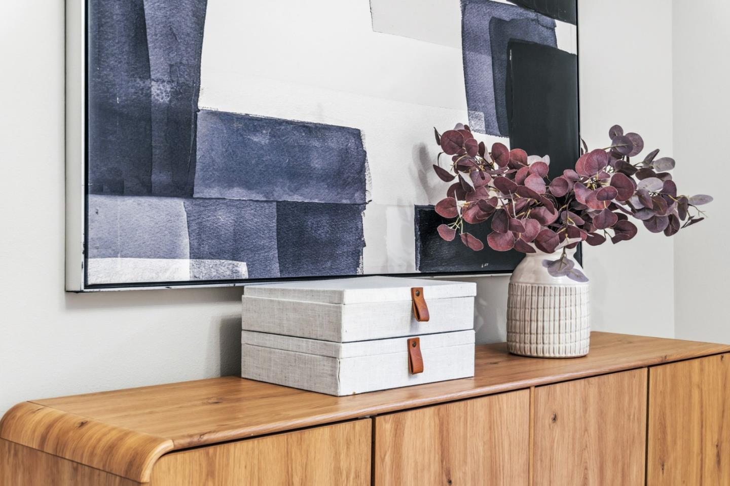 Detail Gallery Image 42 of 72 For 1466 Alvarado Ave, Burlingame,  CA 94010 - 3 Beds | 2/1 Baths