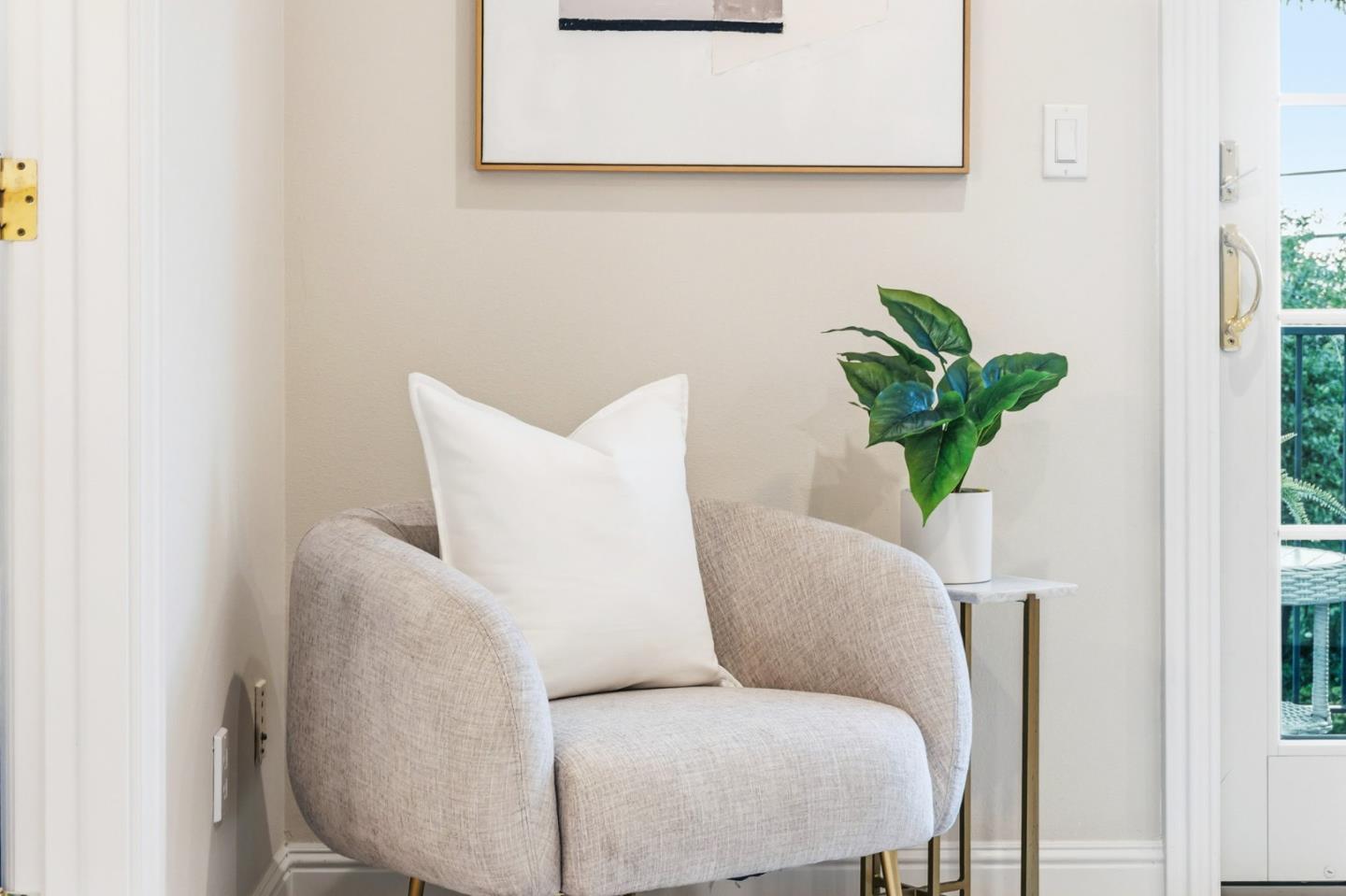 Detail Gallery Image 47 of 72 For 1466 Alvarado Ave, Burlingame,  CA 94010 - 3 Beds | 2/1 Baths