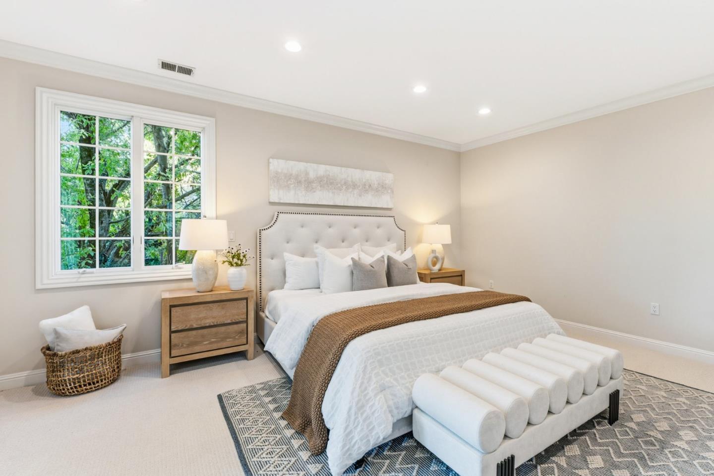 Detail Gallery Image 49 of 72 For 1466 Alvarado Ave, Burlingame,  CA 94010 - 3 Beds | 2/1 Baths