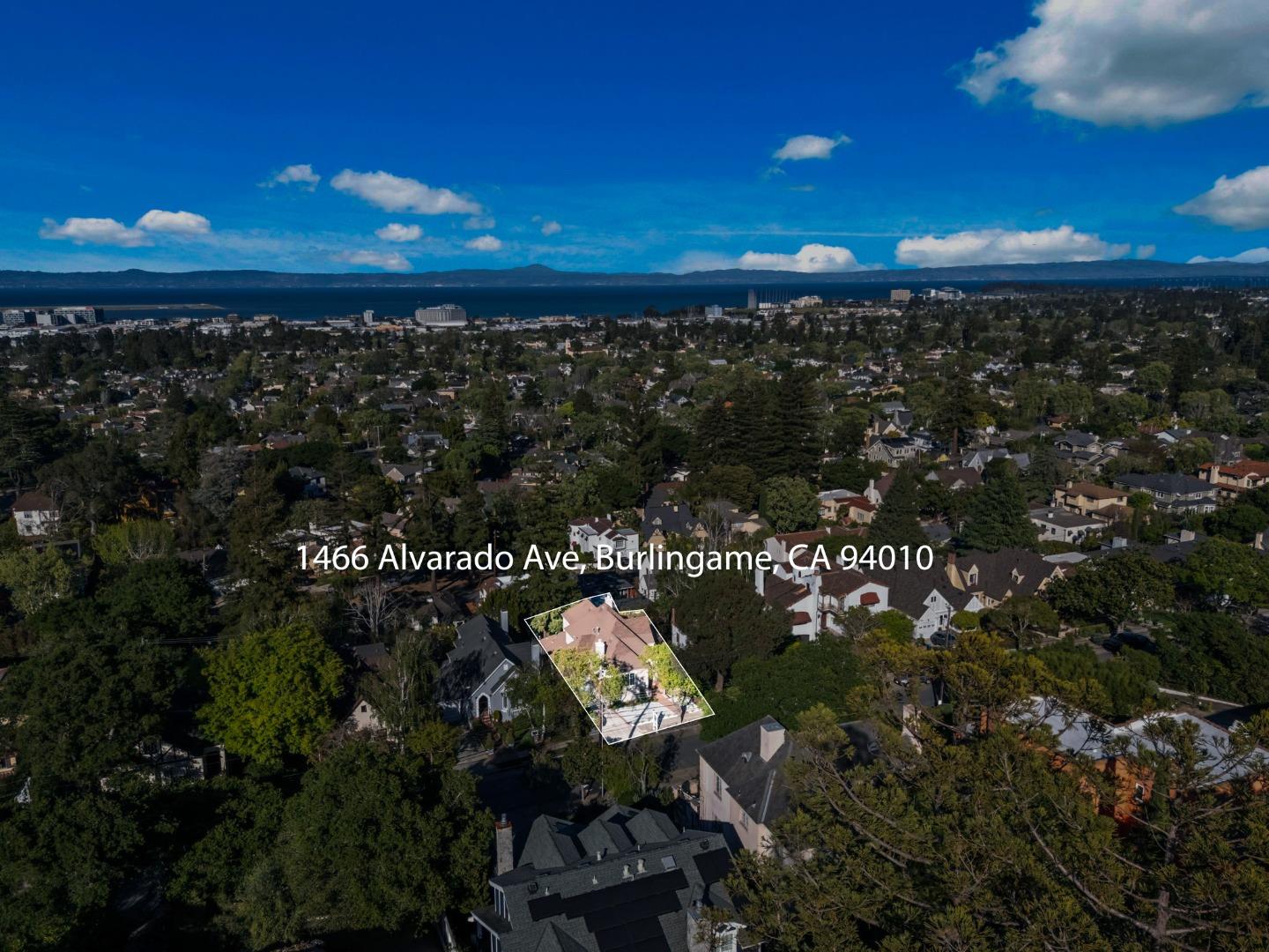 Detail Gallery Image 62 of 72 For 1466 Alvarado Ave, Burlingame,  CA 94010 - 3 Beds | 2/1 Baths