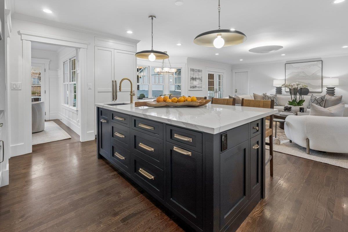 Detail Gallery Image 13 of 37 For 1347 Montero Ave, Burlingame,  CA 94010 - 5 Beds | 4 Baths