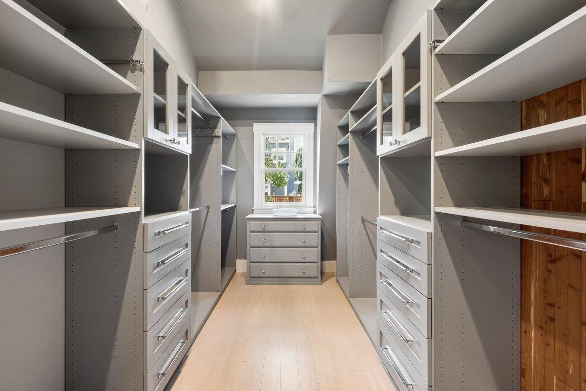 Detail Gallery Image 21 of 37 For 1347 Montero Ave, Burlingame,  CA 94010 - 5 Beds | 4 Baths