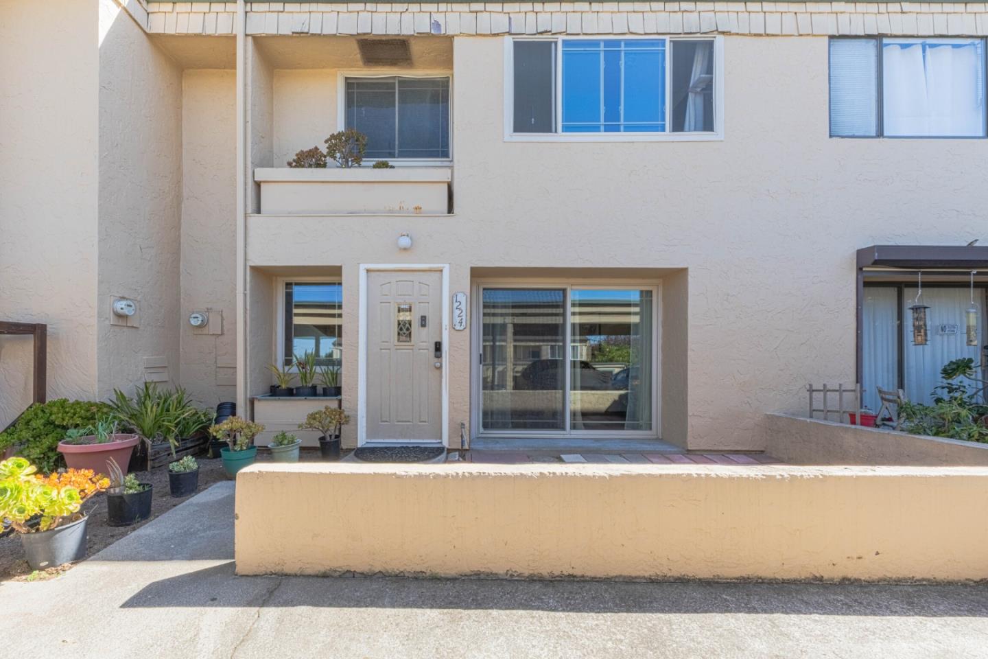 Detail Gallery Image 26 of 36 For 1224 Trinity Ave #14,  Seaside,  CA 93955 - 3 Beds | 2 Baths