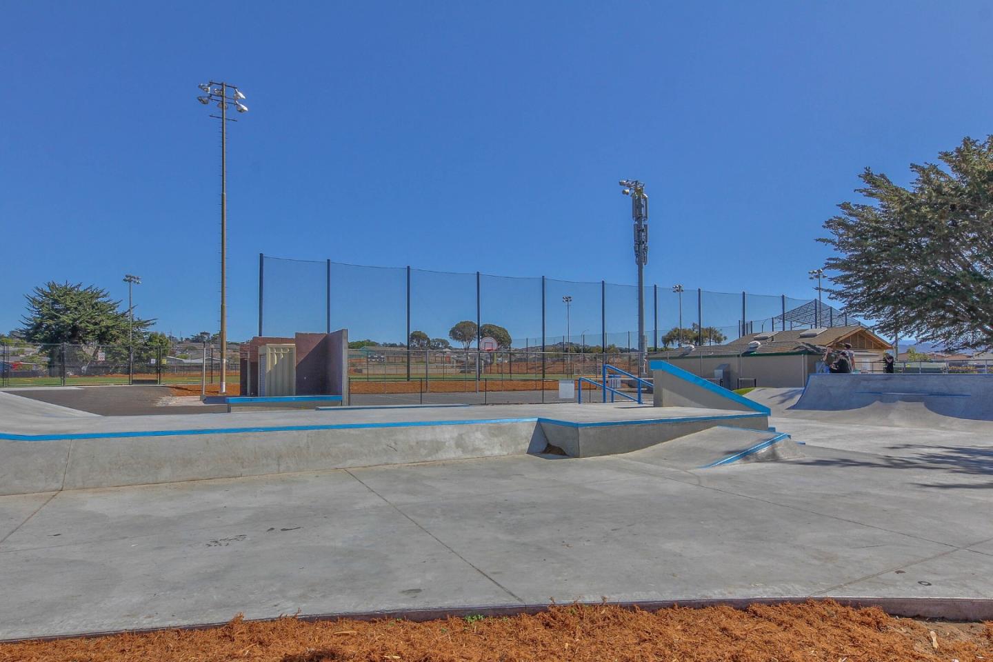 Detail Gallery Image 33 of 36 For 1224 Trinity Ave #14,  Seaside,  CA 93955 - 3 Beds | 2 Baths