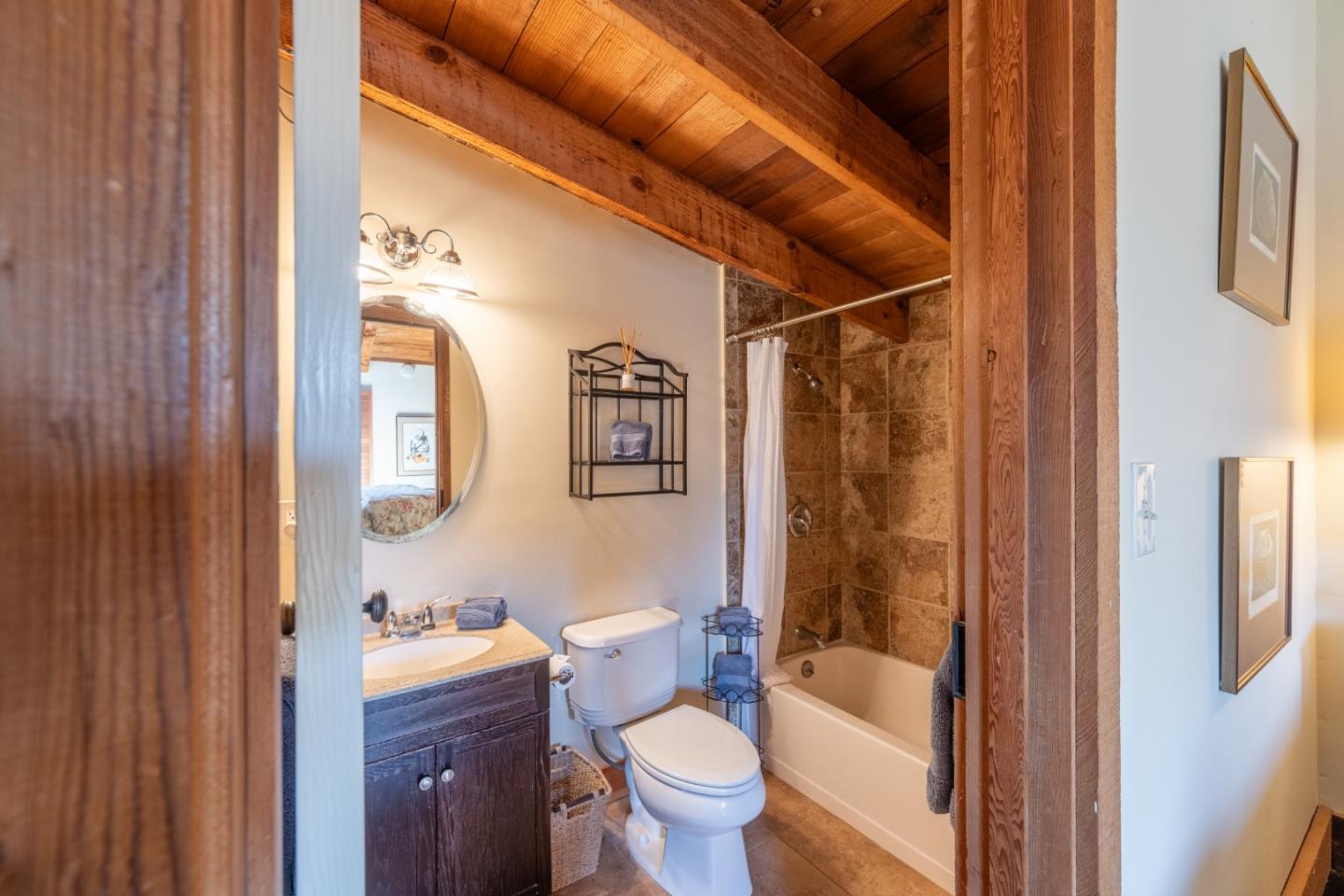 Detail Gallery Image 25 of 33 For 26181 Valley View Ave, Carmel,  CA 93923 - 3 Beds | 4 Baths