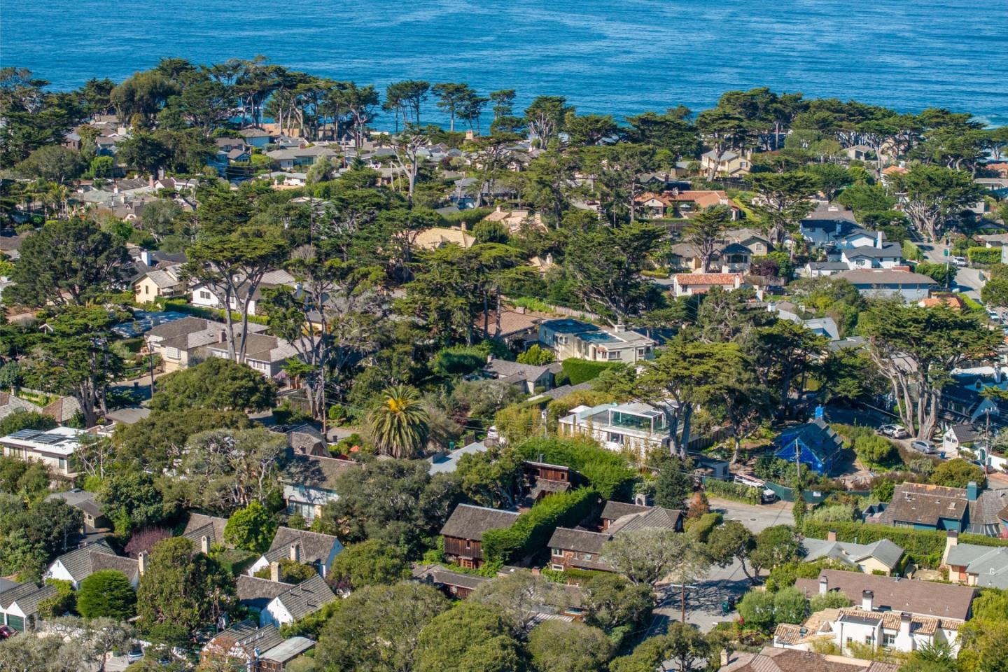 Detail Gallery Image 33 of 33 For 26181 Valley View Ave, Carmel,  CA 93923 - 3 Beds | 4 Baths