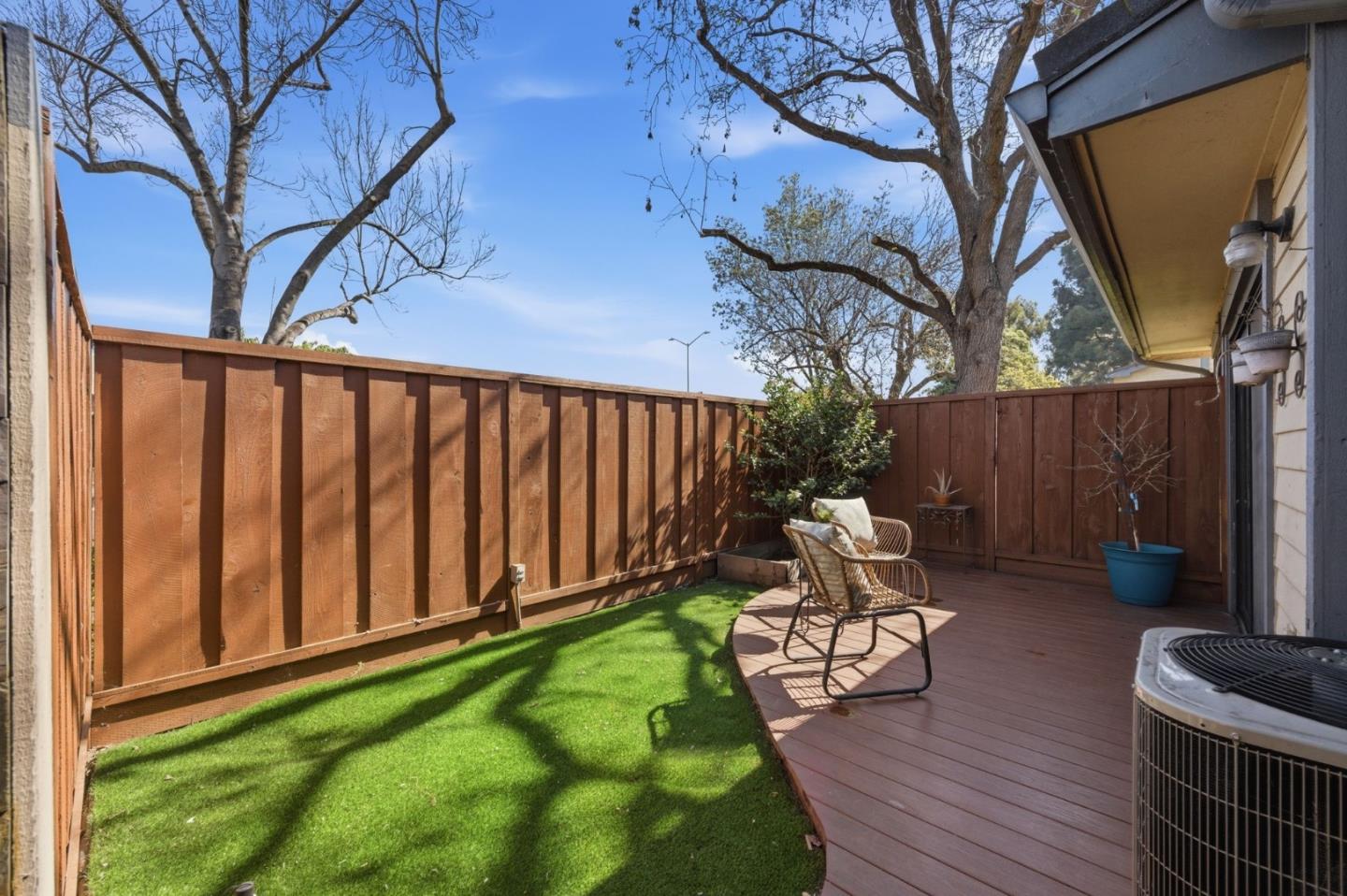 Detail Gallery Image 19 of 27 For 6023 Joaquin Murieta Ave a,  Newark,  CA 94560 - 3 Beds | 2 Baths