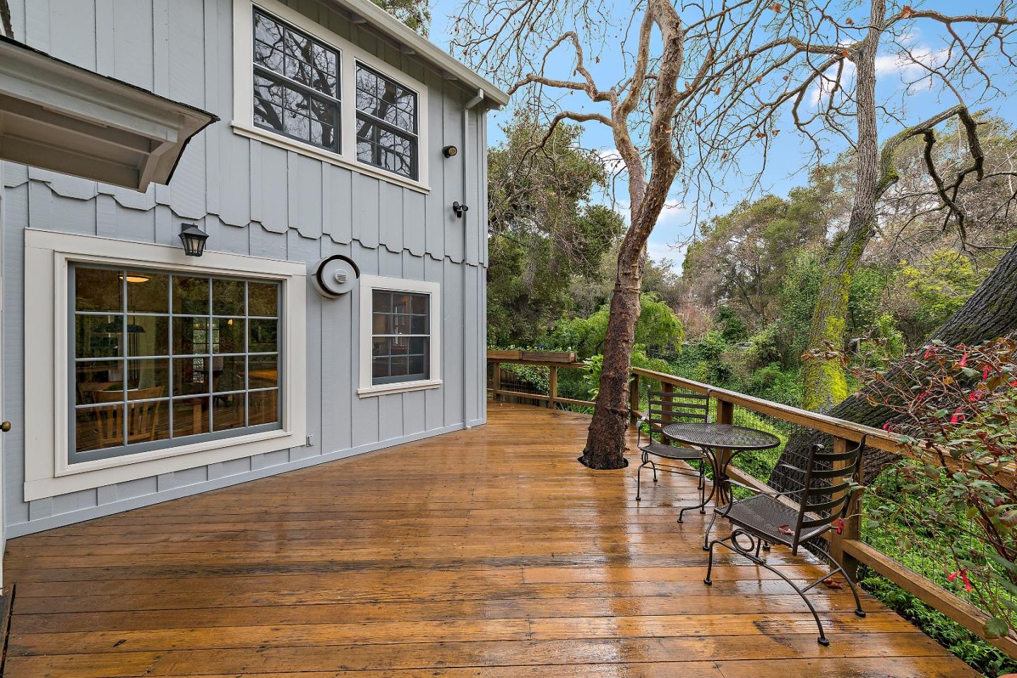 Detail Gallery Image 31 of 43 For 1200 Woodland Ave, Menlo Park,  CA 94025 - 3 Beds | 2 Baths