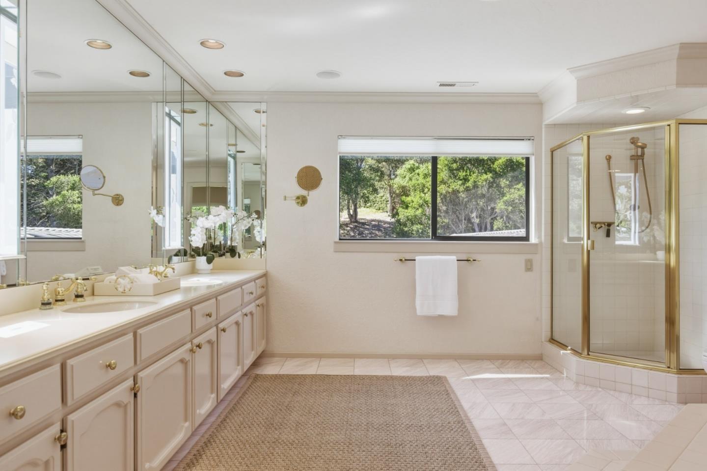 Detail Gallery Image 21 of 39 For 507 Aguajito Rd, Carmel,  CA 93923 - 3 Beds | 3/1 Baths