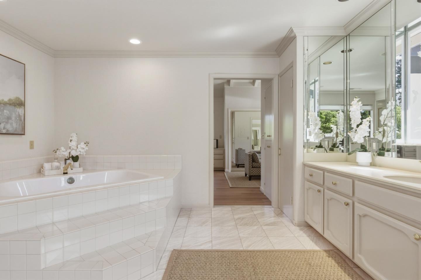 Detail Gallery Image 22 of 39 For 507 Aguajito Rd, Carmel,  CA 93923 - 3 Beds | 3/1 Baths