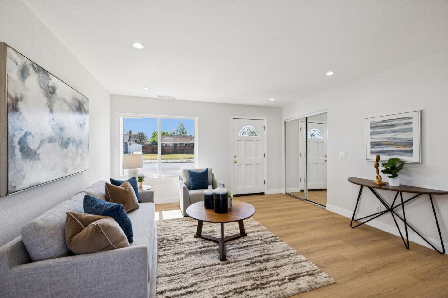 Detail Gallery Image 6 of 49 For 2877 Bellini Ct, San Jose,  CA 95132 - 2 Beds | 1 Baths