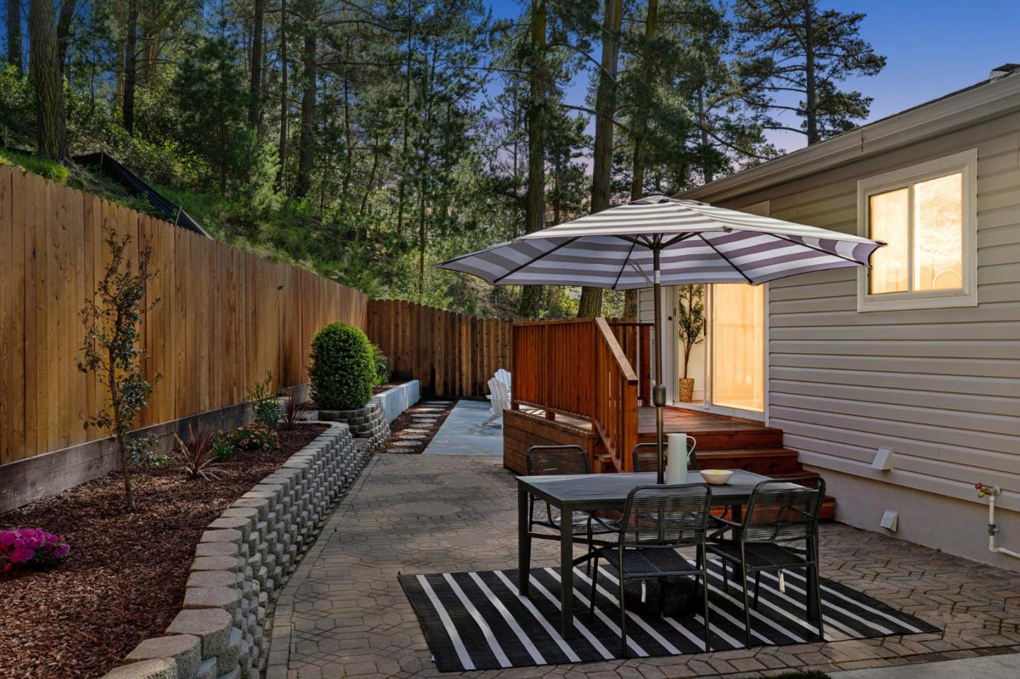 Detail Gallery Image 41 of 47 For 2 Celia Ct, Pacifica,  CA 94044 - 5 Beds | 3 Baths