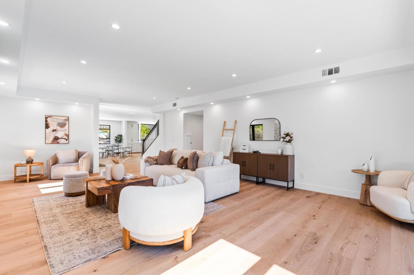 Detail Gallery Image 17 of 62 For 130 Wood Rd, Los Gatos,  CA 95030 - 6 Beds | 5/1 Baths