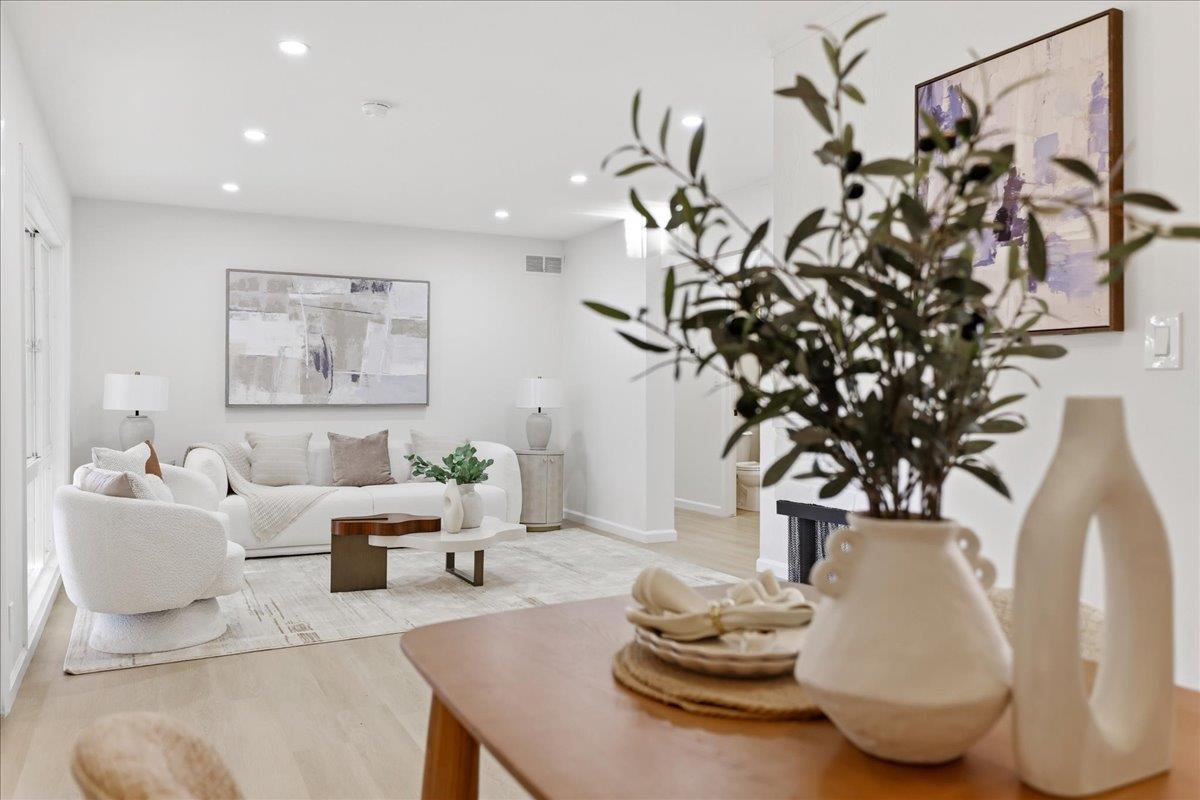 Detail Gallery Image 10 of 48 For 681 Coakley Dr, San Jose,  CA 95117 - 3 Beds | 2 Baths