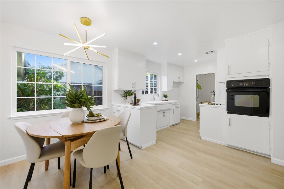 Detail Gallery Image 15 of 48 For 681 Coakley Dr, San Jose,  CA 95117 - 3 Beds | 2 Baths