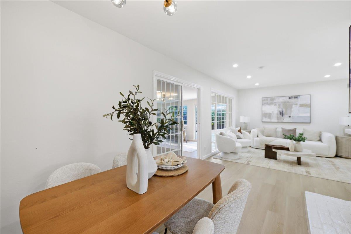 Detail Gallery Image 7 of 48 For 681 Coakley Dr, San Jose,  CA 95117 - 3 Beds | 2 Baths