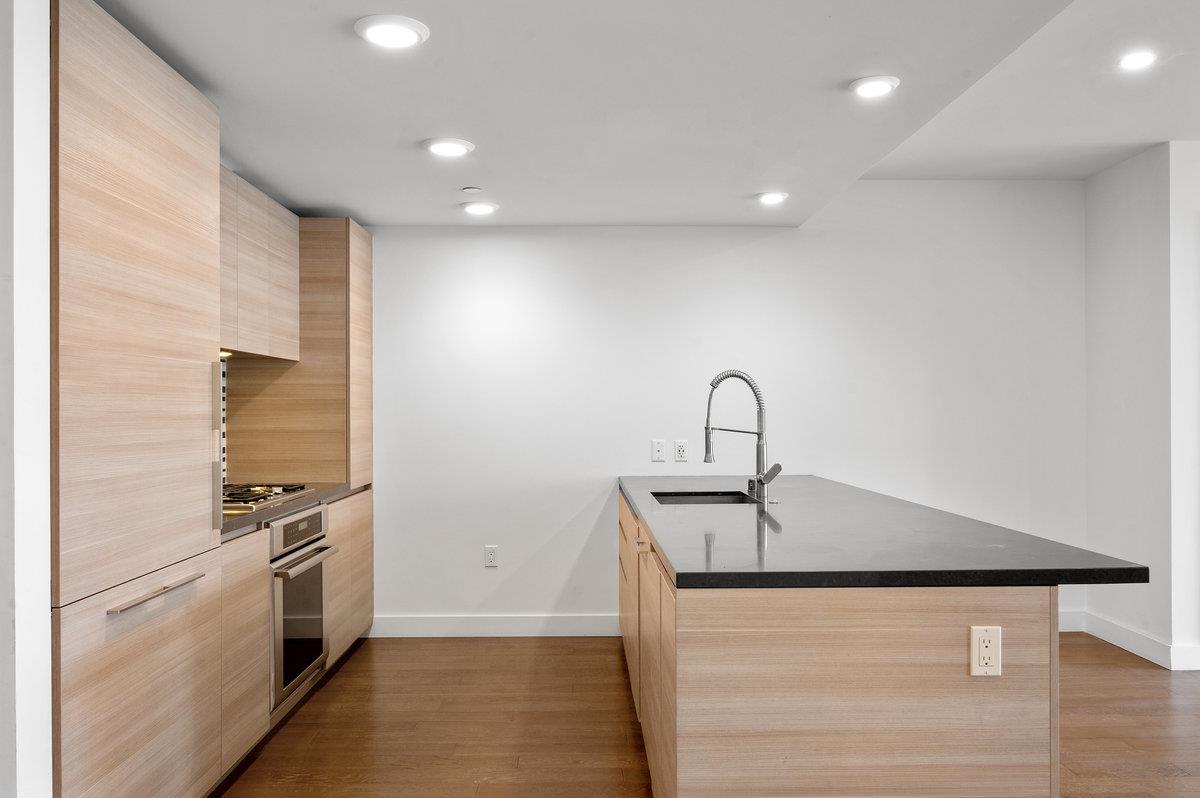 Detail Gallery Image 23 of 65 For 708 Long Bridge St #212,  San Francisco,  CA 94158 - 2 Beds | 2 Baths