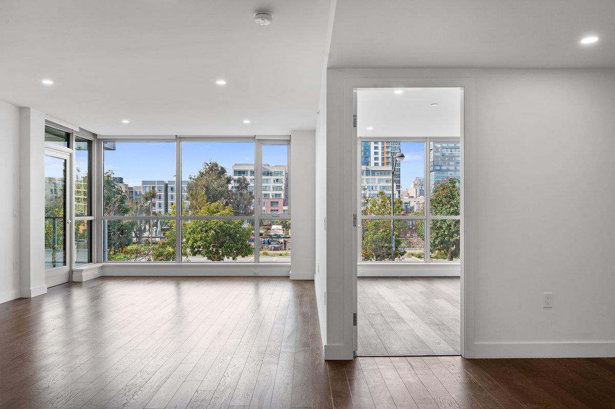 Detail Gallery Image 35 of 65 For 708 Long Bridge St #212,  San Francisco,  CA 94158 - 2 Beds | 2 Baths
