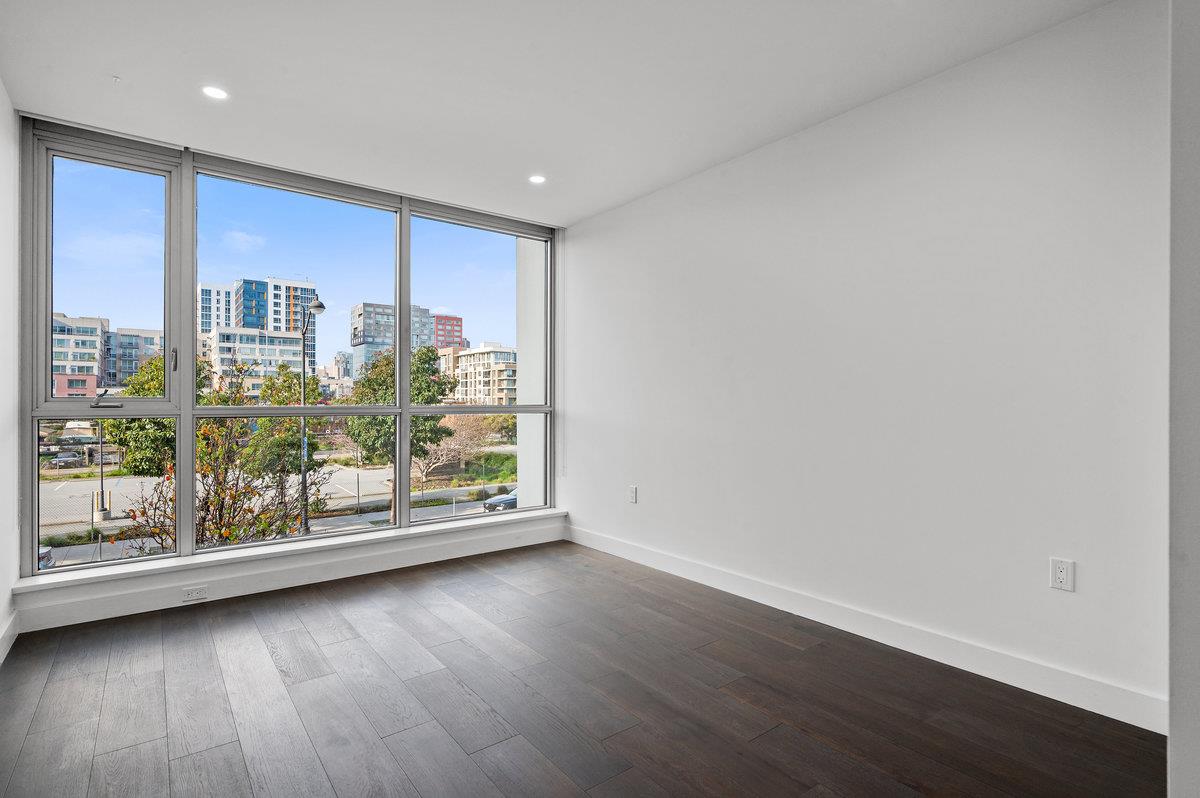 Detail Gallery Image 36 of 65 For 708 Long Bridge St #212,  San Francisco,  CA 94158 - 2 Beds | 2 Baths