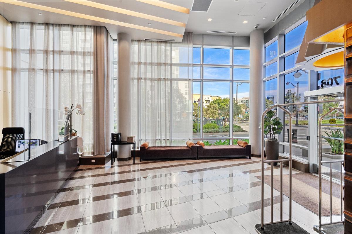 Detail Gallery Image 5 of 65 For 708 Long Bridge St #212,  San Francisco,  CA 94158 - 2 Beds | 2 Baths