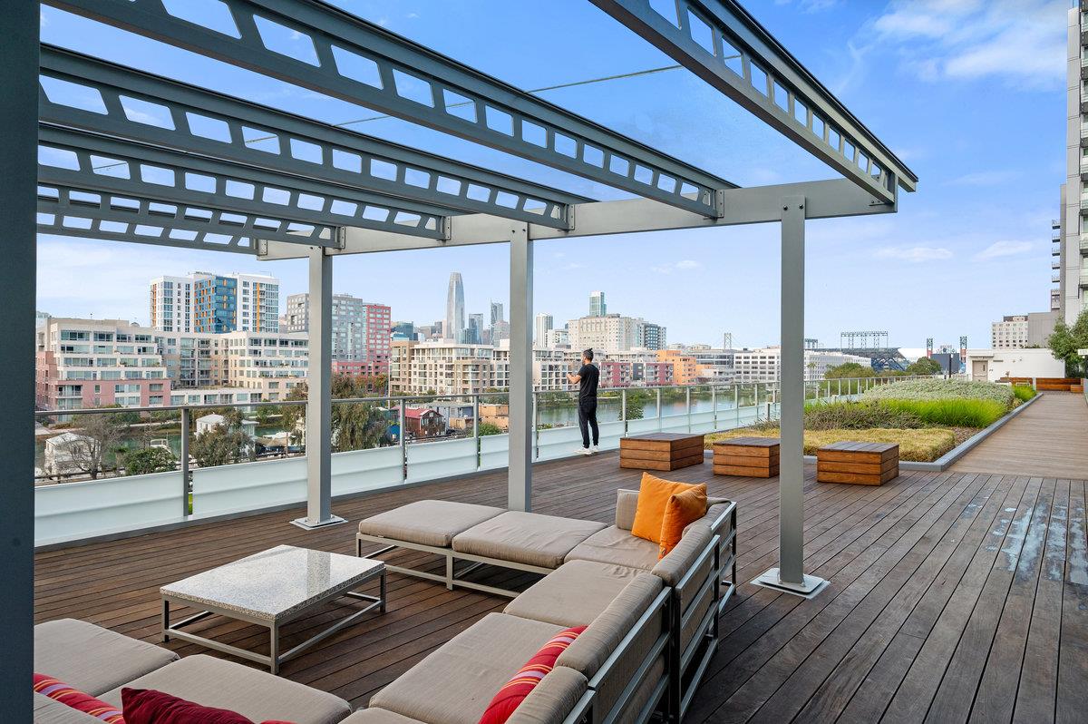Detail Gallery Image 52 of 65 For 708 Long Bridge St #212,  San Francisco,  CA 94158 - 2 Beds | 2 Baths