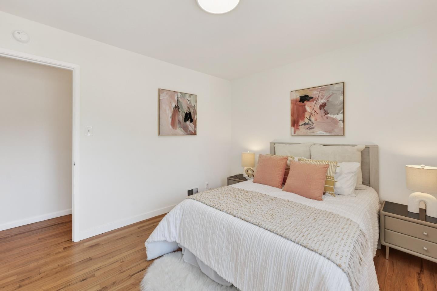 Detail Gallery Image 17 of 31 For 2135 W Hedding St, San Jose,  CA 95128 - 3 Beds | 2/1 Baths