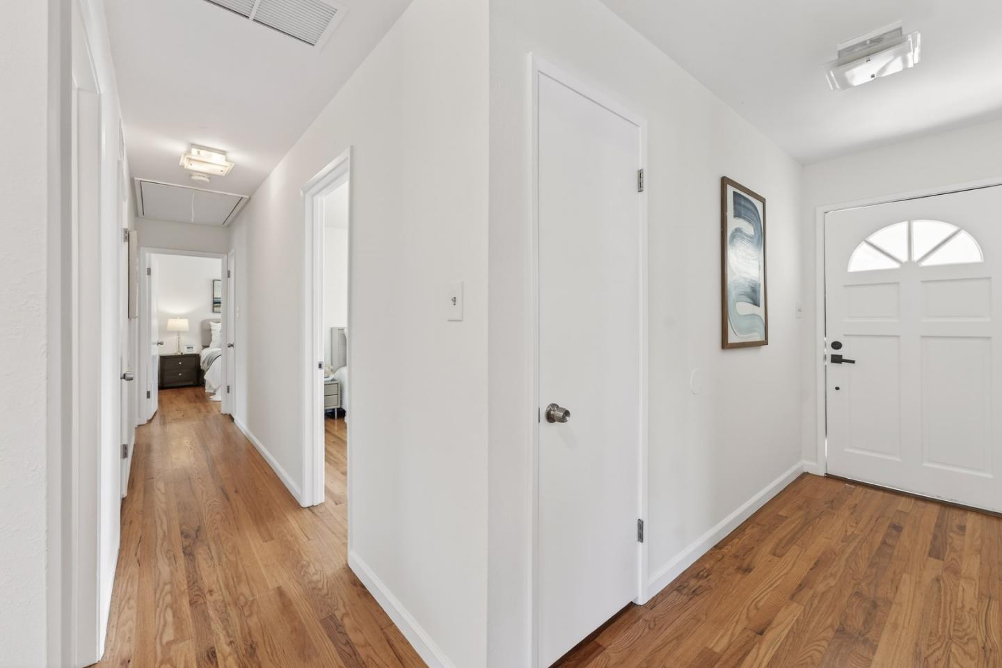 Detail Gallery Image 19 of 31 For 2135 W Hedding St, San Jose,  CA 95128 - 3 Beds | 2/1 Baths